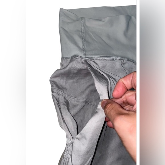 Lululemon high rise wide leg cropped pant - Picture 5 of 8